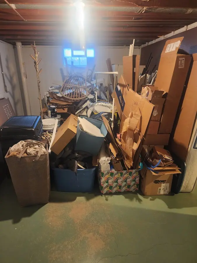 Roll-off dumpster container at job site for Construction Dumpster Rental in Fort Lauderdale